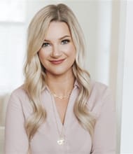 Stacey Larochelle -, REALTOR<sup>®</sup>, Personal Real Estate Corporation