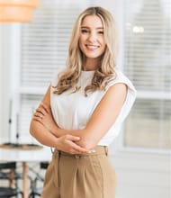 Lexi Mannes, REALTOR<sup>®</sup>