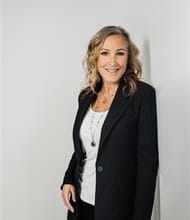 Shelby Mendonca, REALTOR<sup>®</sup>