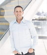 Travis Bowman, REALTOR<sup>®</sup>, Personal Real Estate Corporation
