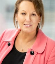 Hollie De Boer, REALTOR<sup>®</sup>, Personal Real Estate Corporation