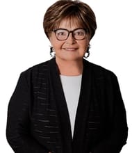 Sharon Deveau, REALTOR<sup>®</sup>