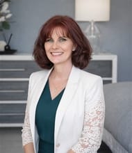 Arietta Fischlin, REALTOR<sup>®</sup>