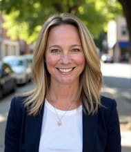 Stacey Hayes, REALTOR<sup>®</sup>