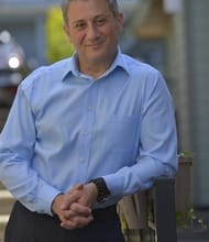 Kia Mahbod, REALTOR<sup>®</sup>