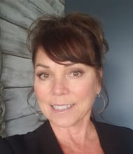Sandra Stenerson, REALTOR<sup>®</sup>