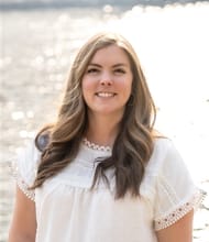 Crystal Hoelzler, REALTOR<sup>®</sup>, Personal Real Estate Corporation