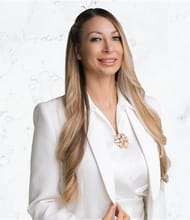 Anneliese Cairns, REALTOR<sup>®</sup>