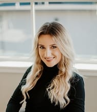 Lauren Dearing, REALTOR<sup>®</sup>