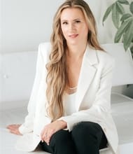 Karolina Crane, REALTOR<sup>®</sup>