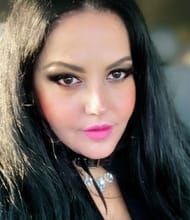 Holt Vichy, REALTOR<sup>®</sup>