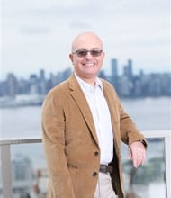 Alan Ahmadian, REALTOR<sup>®</sup>