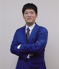 Roy Zhu, REALTOR<sup>®</sup>, Personal Real Estate Corporation