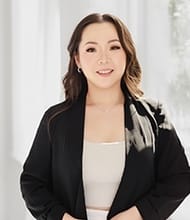 Tina Weeks, REALTOR<sup>®</sup>