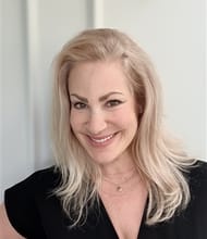Stefani Stoch, REALTOR<sup>®</sup>