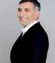 Shahriar Vizheh, REALTOR<sup>®</sup>