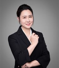 Vivi Han, REALTOR<sup>®</sup>, Personal Real Estate Corporation