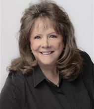 Becci Dewinetz, REALTOR<sup>®</sup>