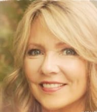 Debra Bell, REALTOR<sup>®</sup>