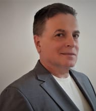 Evgeny Mikhlin, REALTOR<sup>®</sup>, Personal Real Estate Corporation