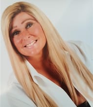 Linda Noton, REALTOR<sup>®</sup>