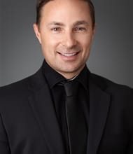 Eric Vallee, REALTOR<sup>®</sup>, Personal Real Estate Corporation