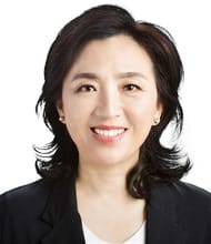 Lillian Liang, REALTOR<sup>®</sup>, Personal Real Estate Corporation
