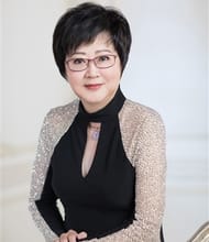 Clara Wong, REALTOR<sup>®</sup>, Personal Real Estate Corporation