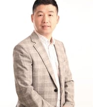Sean Hu, REALTOR<sup>®</sup>, Personal Real Estate Corporation