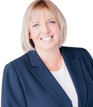 Rhonda Roe, REALTOR<sup>®</sup>