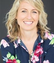 Rhonda Davis, REALTOR<sup>®</sup>, Personal Real Estate Corporation