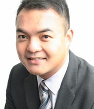 Simon Poon, REALTOR<sup>®</sup>, Personal Real Estate Corporation