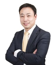 Jerry Zhang, REALTOR<sup>®</sup>, Personal Real Estate Corporation