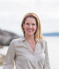 Mary Mackay, REALTOR<sup>®</sup>, Personal Real Estate Corporation