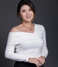 Angela Zhou, REALTOR<sup>®</sup>, Personal Real Estate Corporation