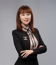Fiona Zhu, REALTOR<sup>®</sup>, Personal Real Estate Corporation