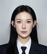 Serena Hao, REALTOR<sup>®</sup>, Personal Real Estate Corporation