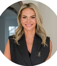 Yuliya Lys, REALTOR<sup>®</sup>, Personal Real Estate Corporation