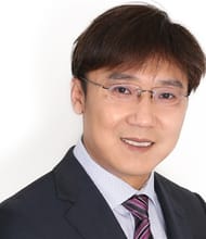 David Ding, REALTOR<sup>®</sup>, Personal Real Estate Corporation