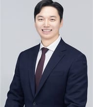 Charley Lee, REALTOR<sup>®</sup>, Personal Real Estate Corporation