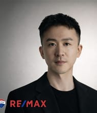 Eric Hu, REALTOR<sup>®</sup>, Personal Real Estate Corporation