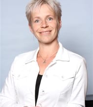 Hana Novakova, REALTOR<sup>®</sup>