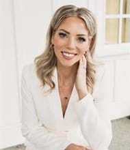 Ally Earle, REALTOR<sup>®</sup>