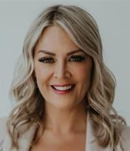 Laura Oyler, REALTOR<sup>®</sup>