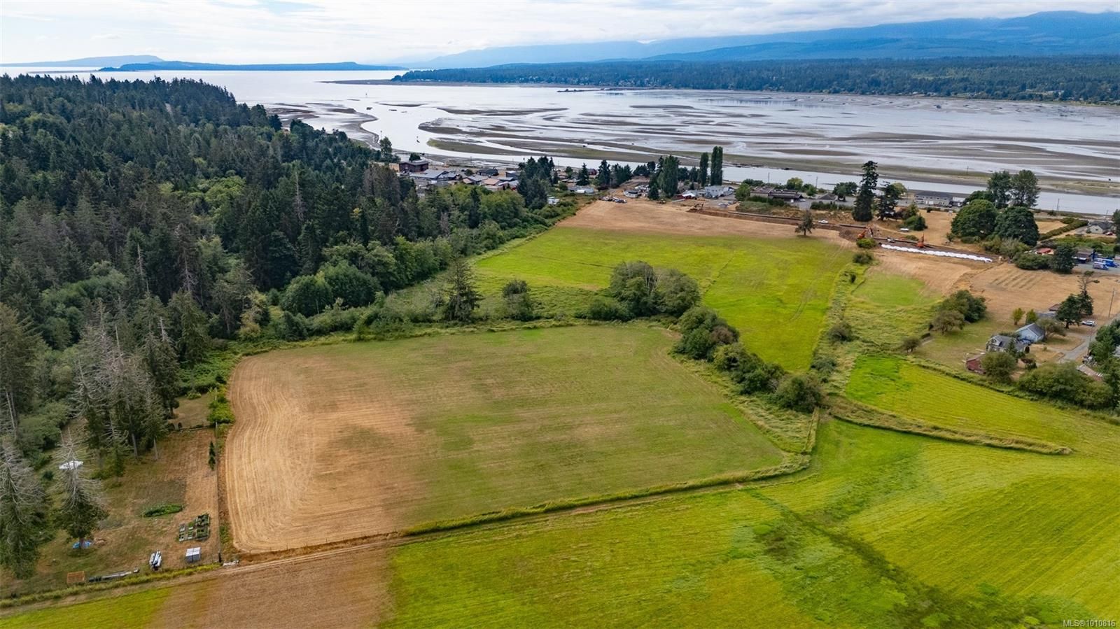 Lot for sale in Comox, Lot 6 Comox Rd, 1010816 | Realtylink.org