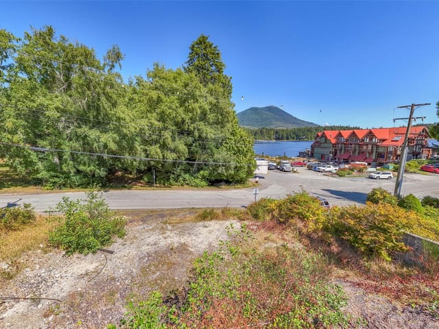 Commercial property for sale in Ucluelet, 1672 Cedar Rd, 1011557 | Realtylink.org