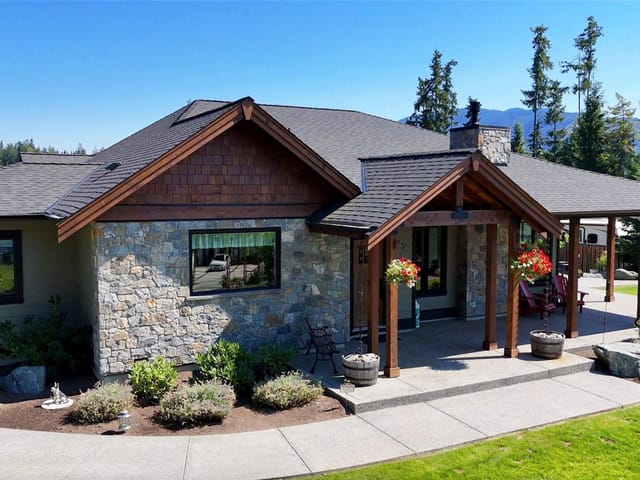 House for sale in Lake Cowichan, 7375 Lakefront Dr, 1012287 | Realtylink.org