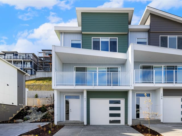 Townhouse for sale in Nanaimo, 107 151 Royal Pacific Way, 1012381 | Realtylink.org