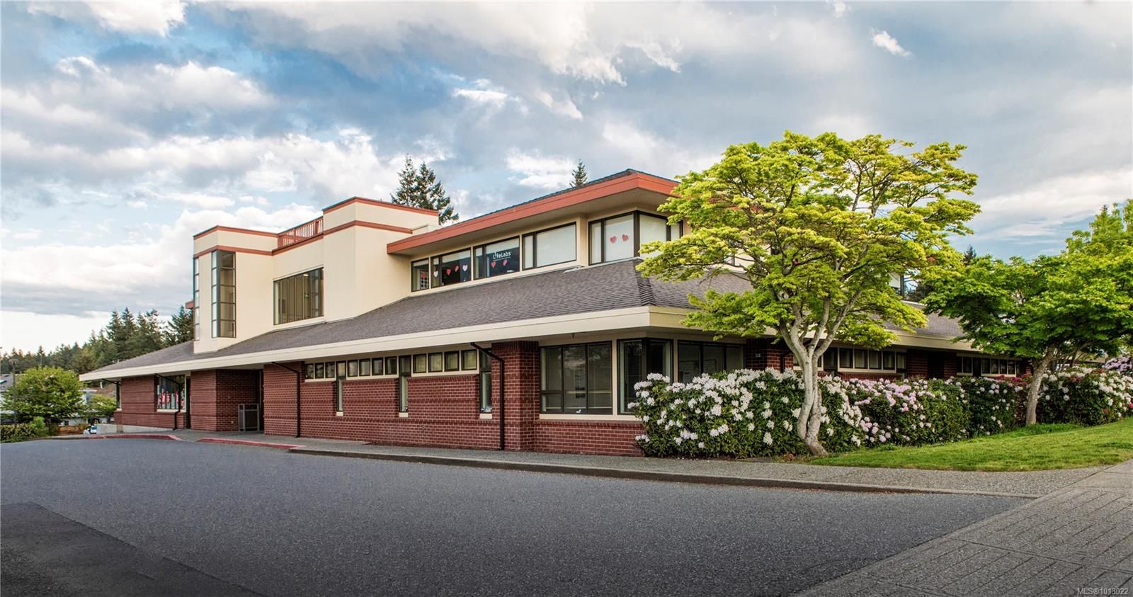 Office for lease in Nanaimo, 102B 6010 Brickyard Rd, 1013022 | Realtylink.org