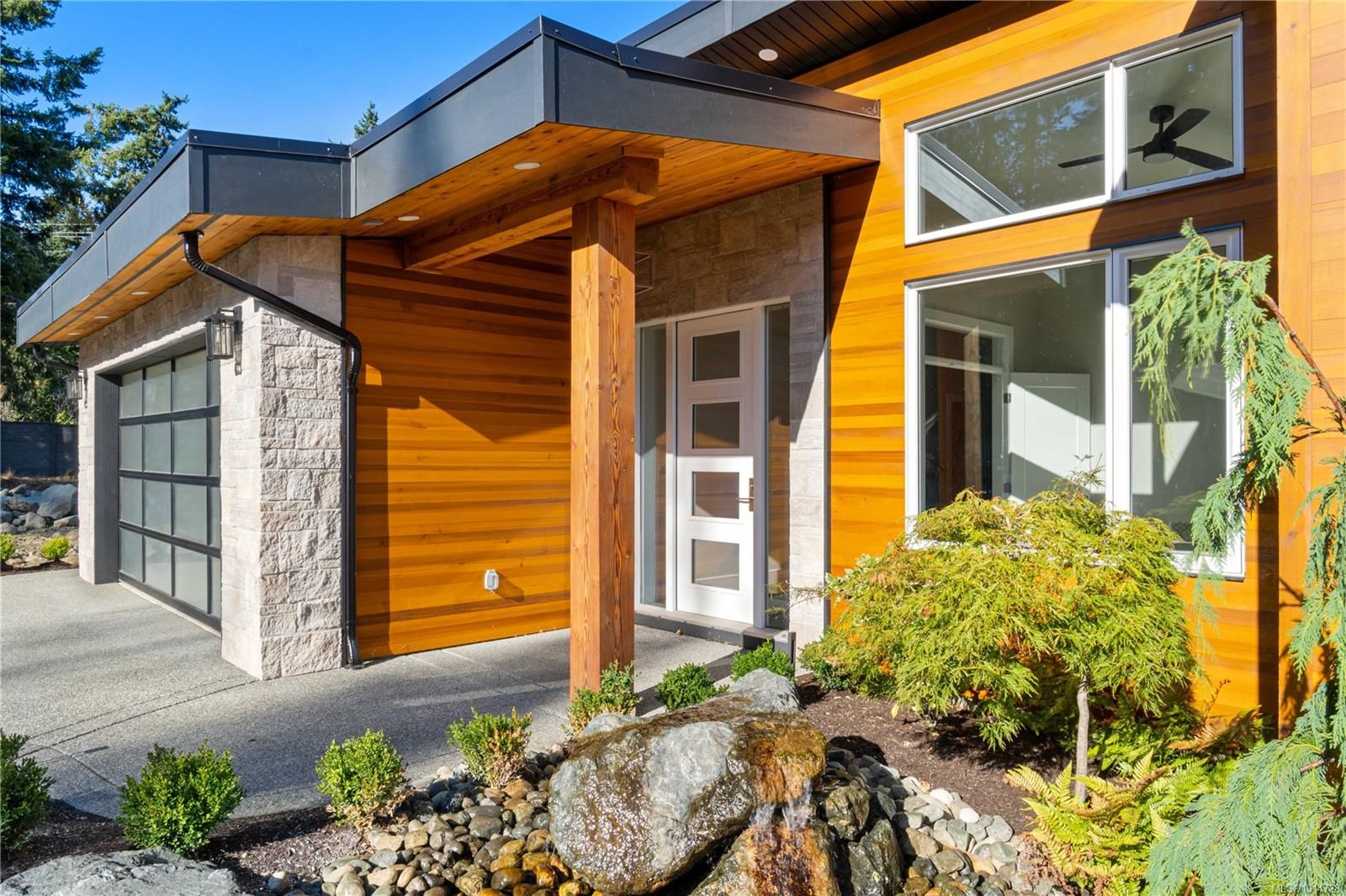 House for sale in French Creek, 1017 Coral Pl, 1014728 | Realtylink.org